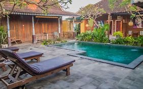 Griya Pasir Ukir